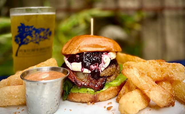 Penton’s Bistro & the King Bleu Corner Bar